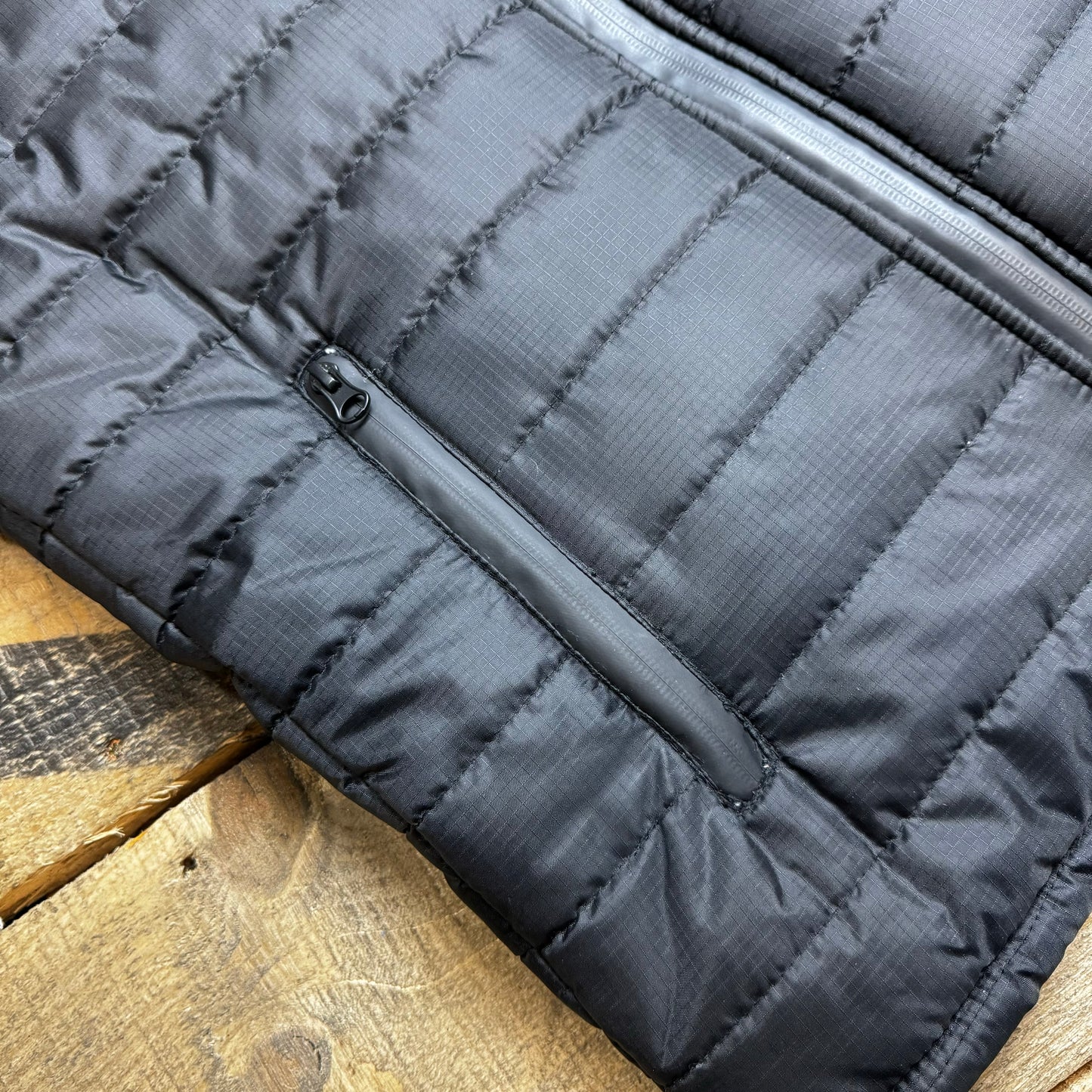 BOBHEAD All Black Padded Gillet – Svart bólstrað vesti