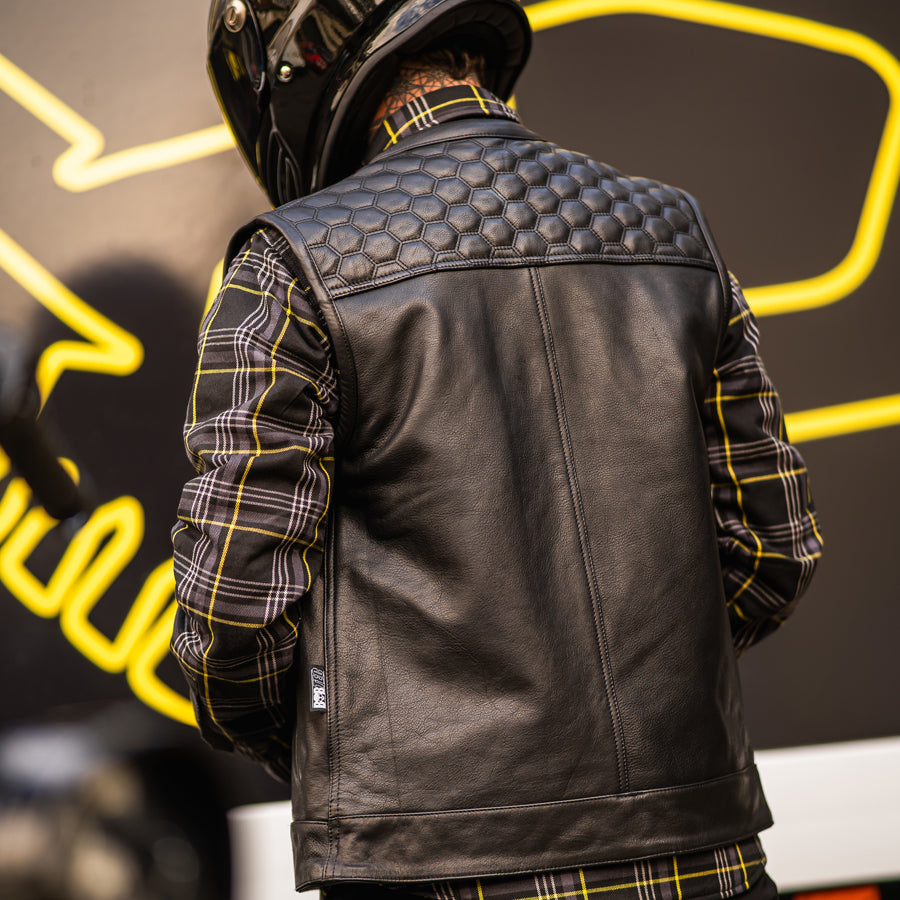 BOBHEAD Reaper Protective Honeycomb Cut Black – Leðurvesti með Class C vottun